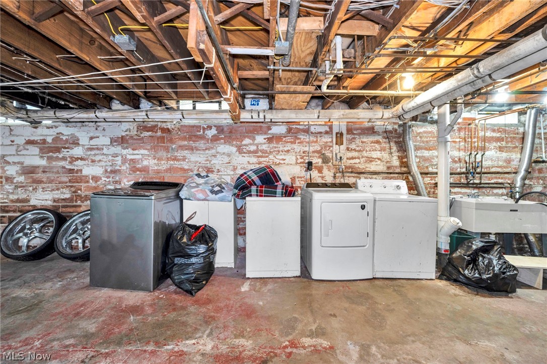 Vans - Residential Income
