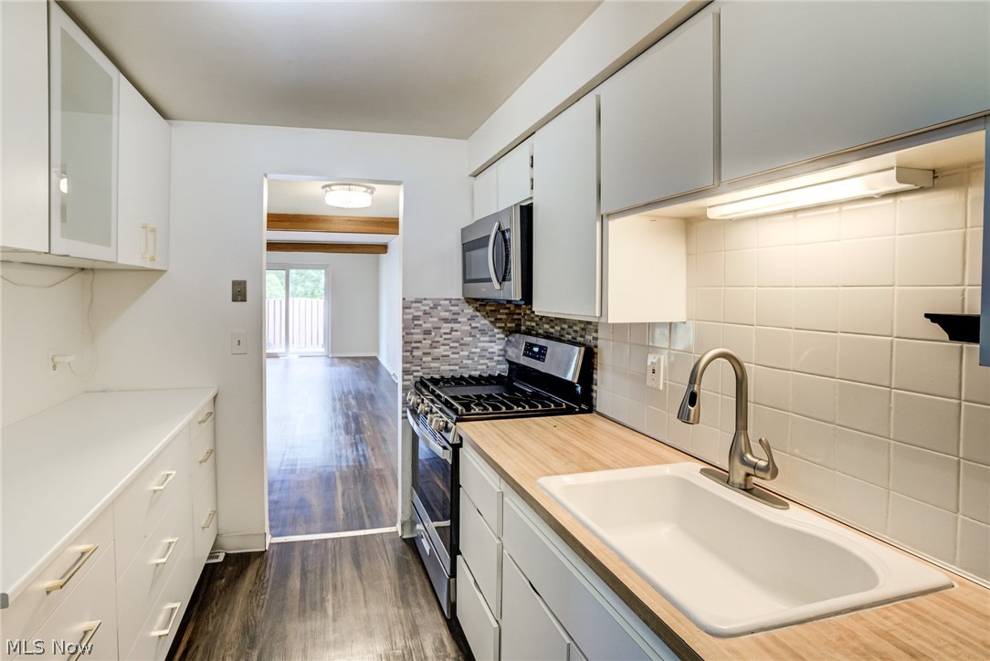 Liberty Hill Condo - Residential