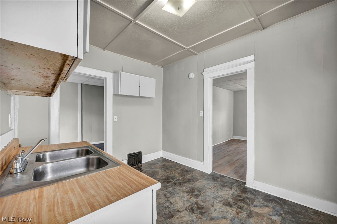 Sheffield Land & Improv C - Residential
