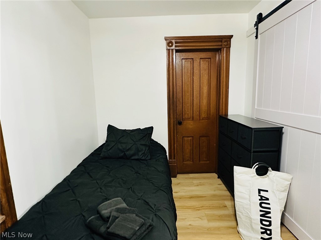 Agnes Mcintosh And/Heirs/Alexa - Residential Lease