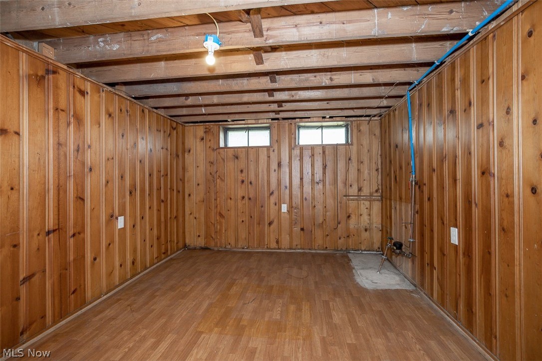 Hanks & Maresh - Residential