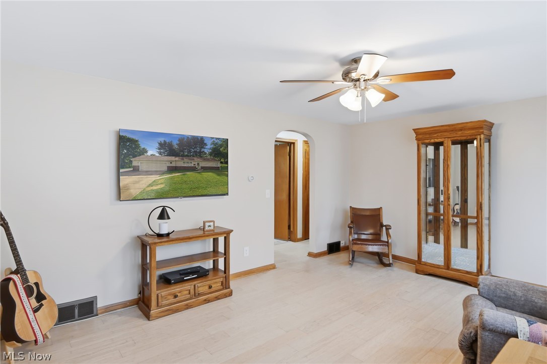 Bowers Pineview Allotment - Residential