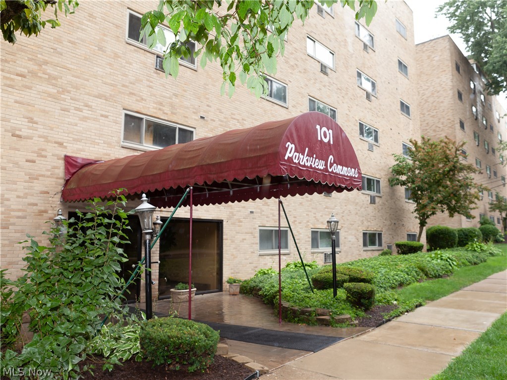 Parkview Commons Condo - Residential