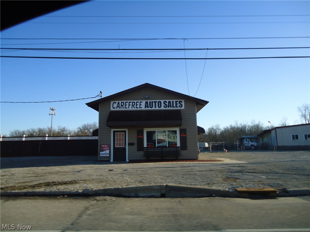 High visibility location on Rt 224.  Presently used as car lot .  1000 square foot  building with additional building (25' x 28') attached.    Appx 185' frontage on Rt 224 provides for easy access.

Great potential for many uses.  Seller will not entertain leasing or seller financing.