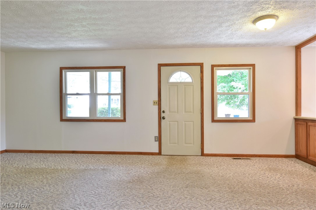 Oak View Manor - Residential
