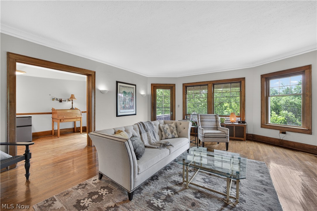 Argyle Condo - Residential