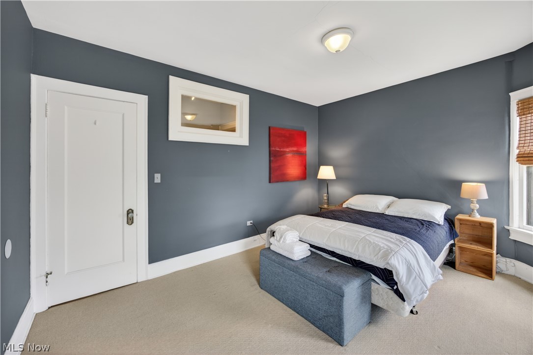 Argyle Condo - Residential