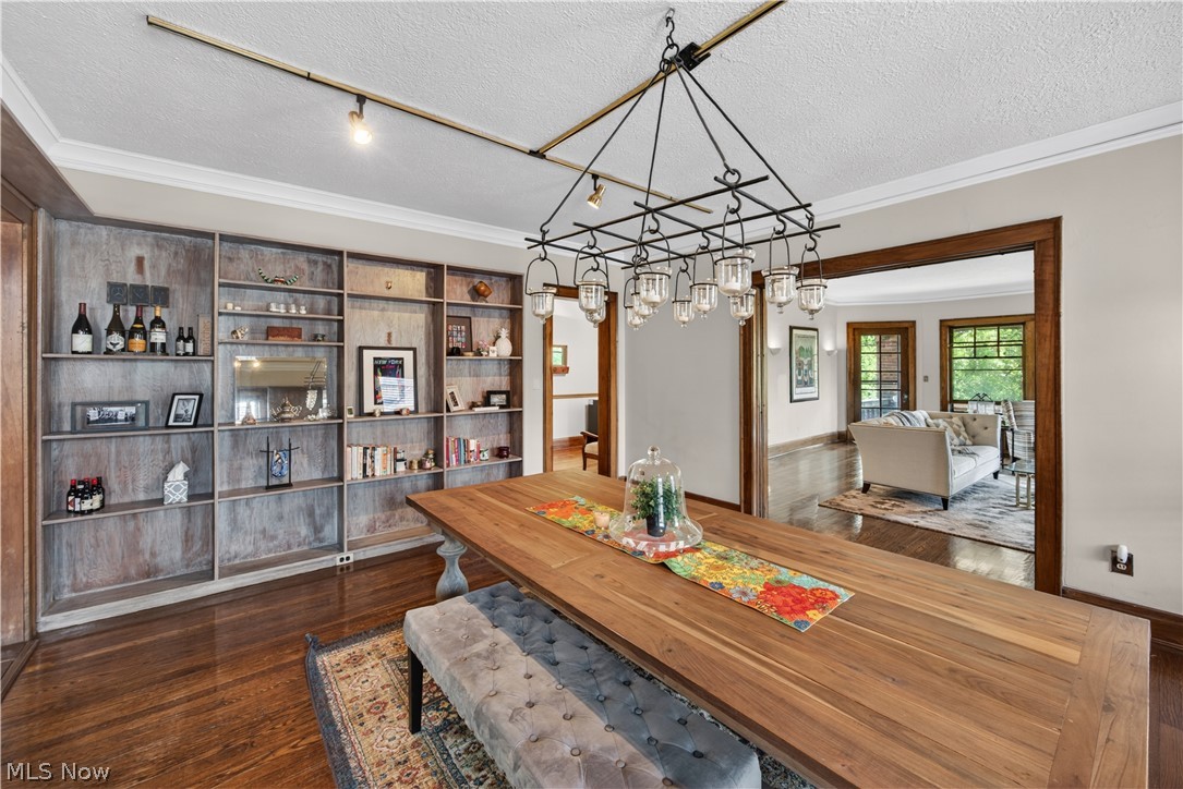 Argyle Condo - Residential