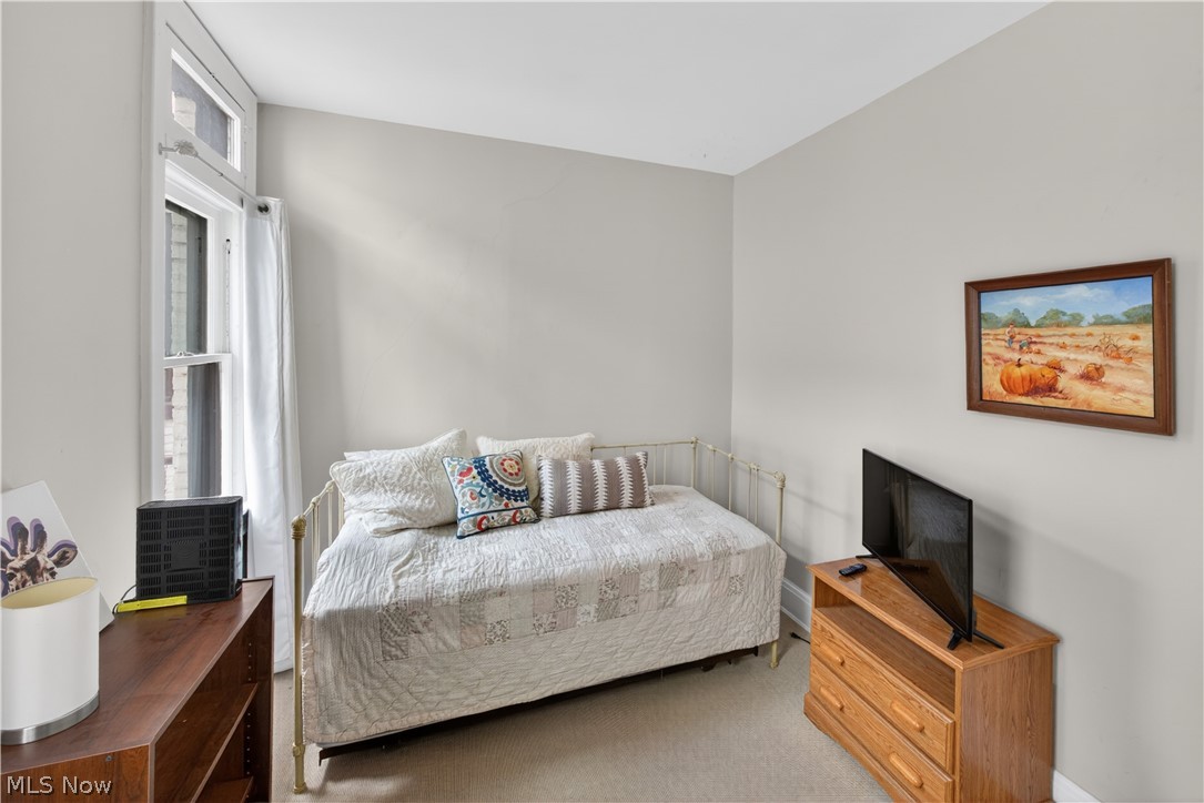 Argyle Condo - Residential