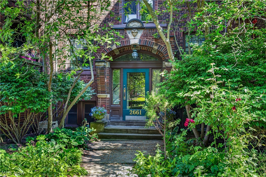 Argyle Condo - Residential
