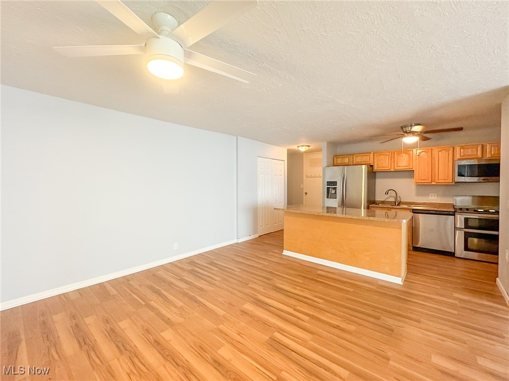 Bonneville Tower Condo - Residential
