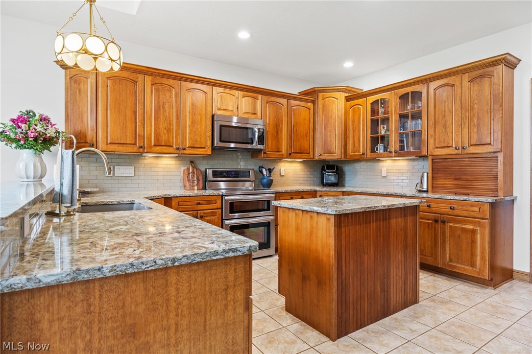 Fox Meadow - Residential