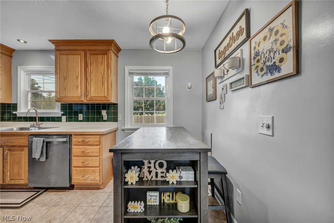 Gertrude Neuseus Add - Residential
