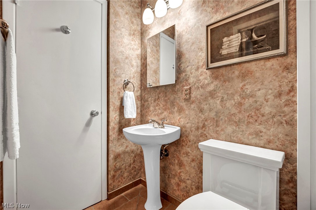 Halle Estates - Residential