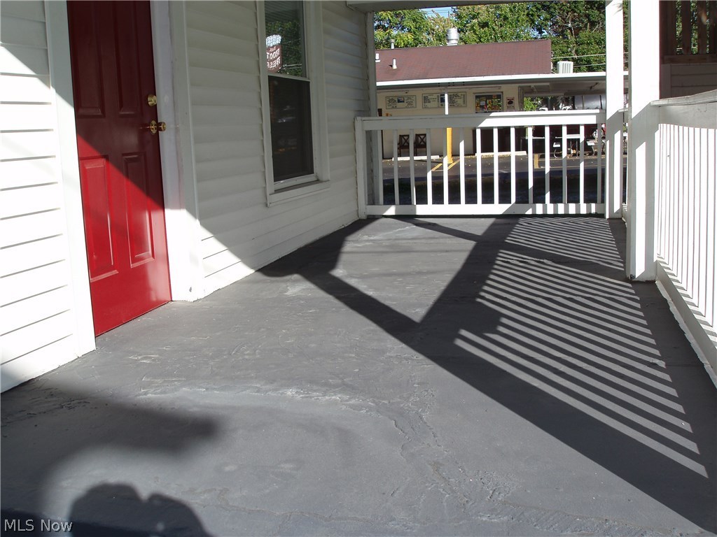 Riverside - Residential Lease