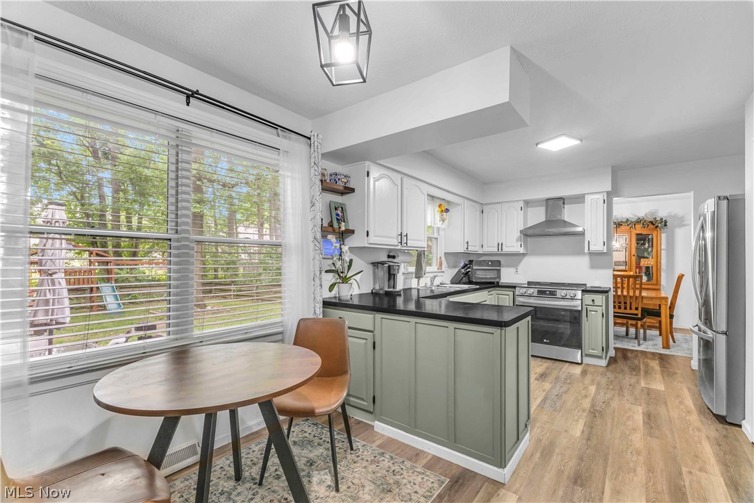 12809-GREENWOOD FARMS SUB/NEW ENGLAND EST 1-4 - Residential