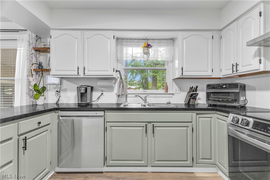 12809-GREENWOOD FARMS SUB/NEW ENGLAND EST 1-4 - Residential