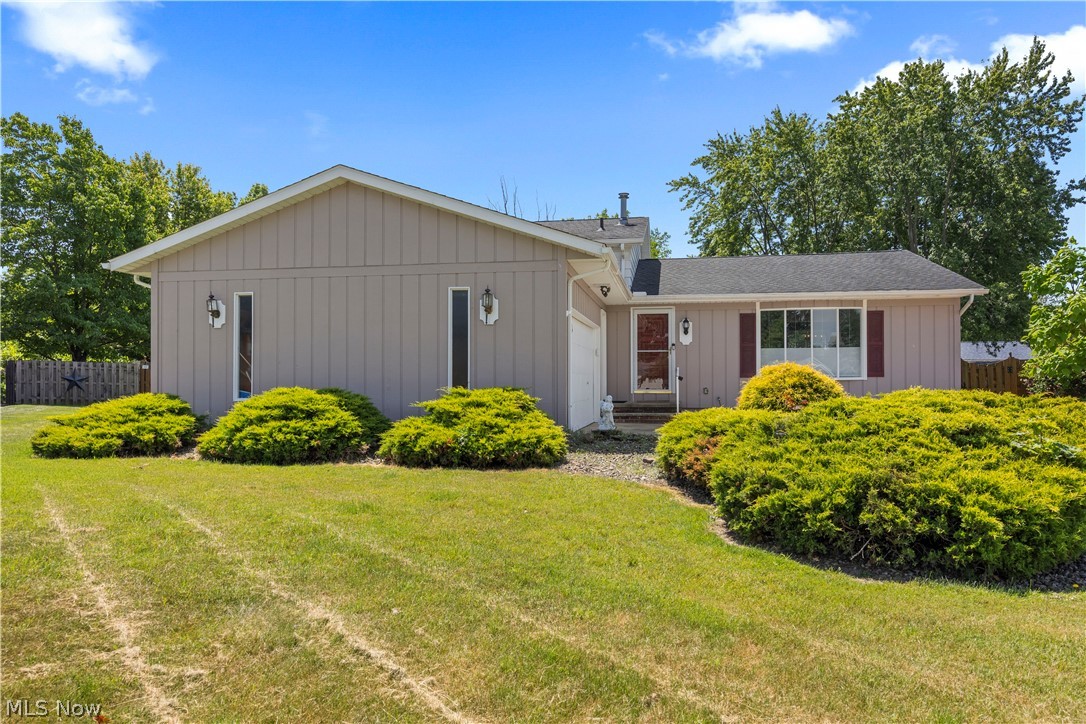Welcome to 20563 Holly Circle, a beautifully updated split-level in Strongsville’s desirable Pinewood neighborhood—with NO HOA and the rare bonus of a basement, a feature not commonly found in many split-level homes!
Designed with flexibility in mind, this spacious home offers up to 5 bedrooms or the ability to customize the layout to fit your needs with a home office, playroom, guest suite, workout room, or bonus space. The updated kitchen flows seamlessly into the inviting family room, where a wood-burning fireplace with mantle and hearth creates the perfect gathering space.
The lower level provides additional living space, while the basement offers valuable storage, or hobby space. Outside, enjoy a large fenced backyard complete with a patio, partially covered entertaining area, and storage shed—ideal for relaxing, entertaining, pets, and outdoor enjoyment.
Located within the highly sought-after Strongsville City School District, this home is just minutes from shopping, dining, grocery stores, parks, recreation, and convenient highway access.
Move-in ready and packed with features today’s buyers are searching for: updated throughout, flexible living spaces, a rare basement, fenced yard, excellent location, and no HOA fees. Don’t miss this opportunity to own a home that truly checks all the boxes!