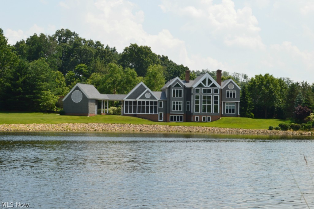 Woods At Nobles Pond - Residential