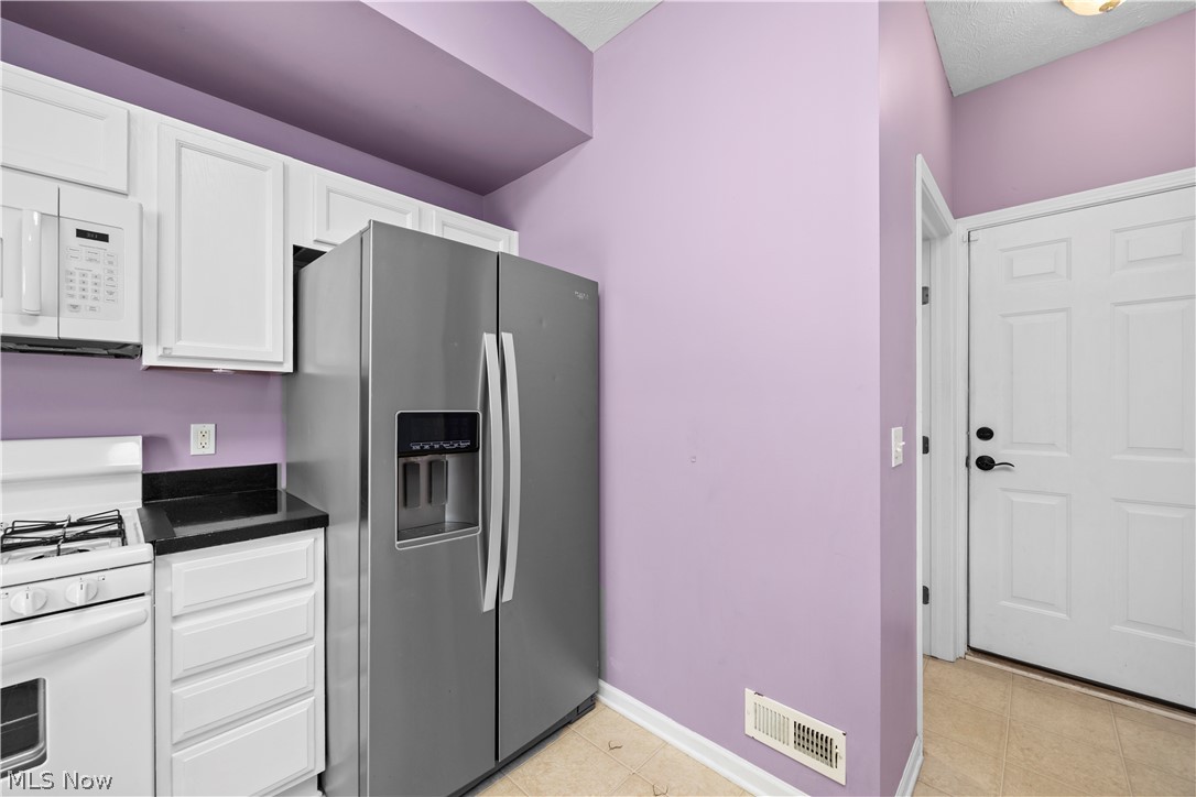 Pembrooke Place Ph 01 - Residential