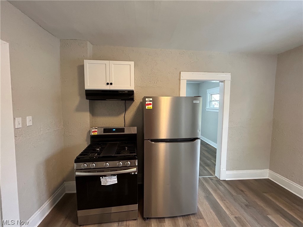 Laumar Land Companys Resub - Residential Lease