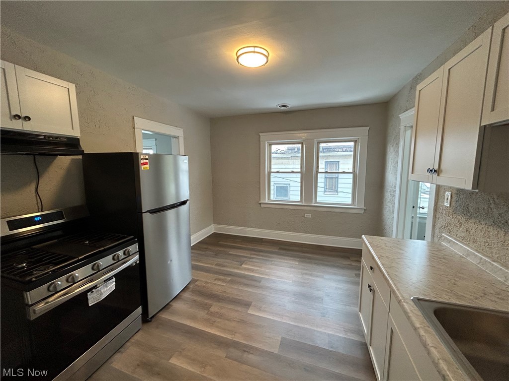 Laumar Land Companys Resub - Residential Lease