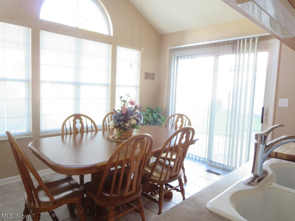 Prescott Green Condo Assn - Residential
