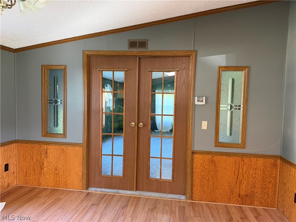 Ruggles Township - Residential