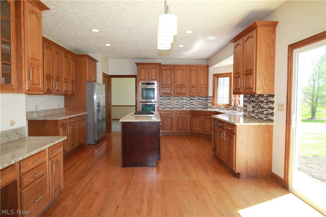 Di Novi Acres - Residential