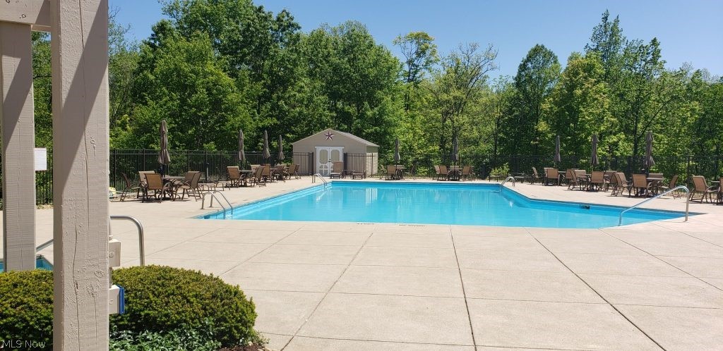 Greenbriar at River valley - Residential