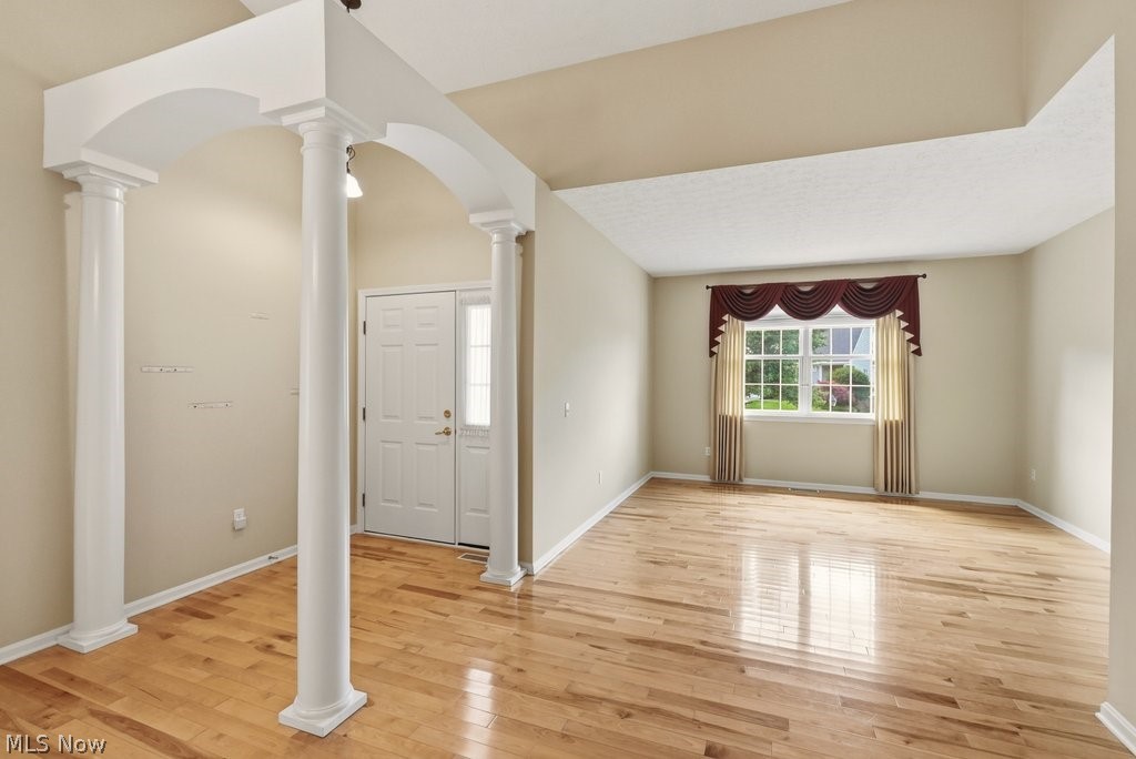 Greenbriar at River valley - Residential