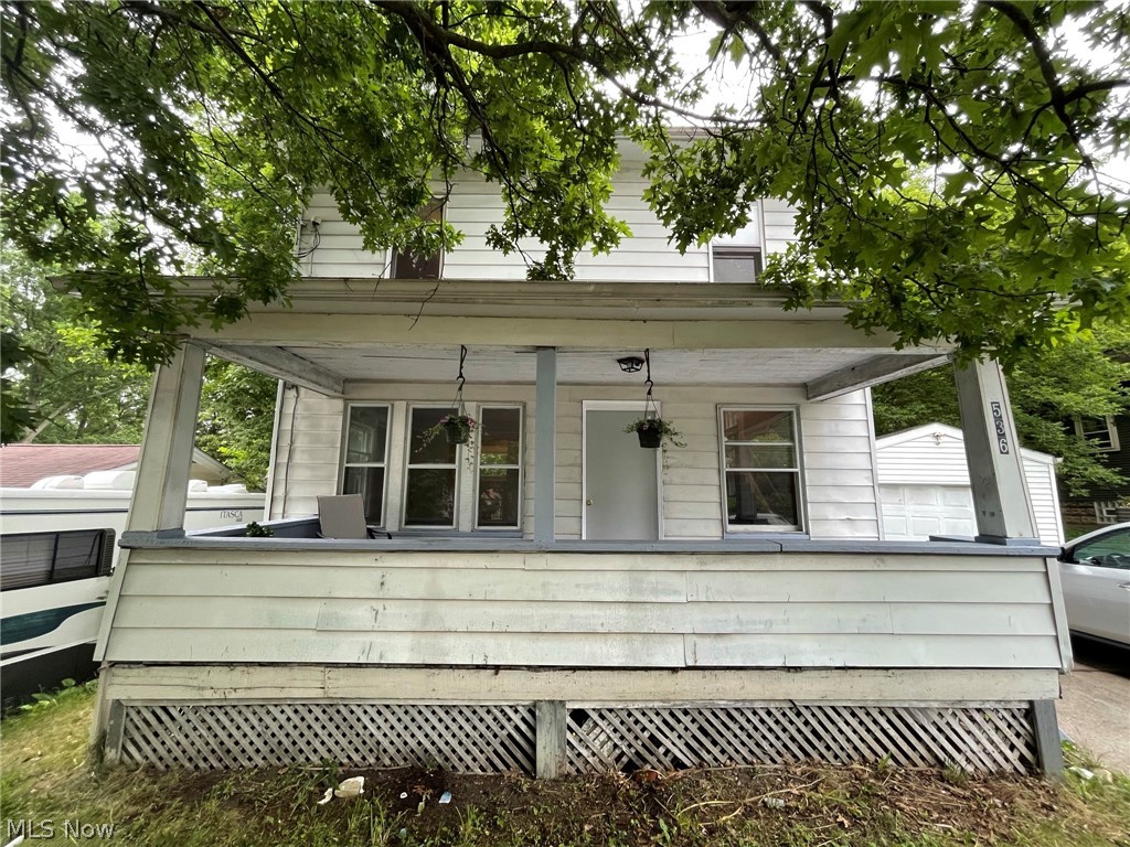 Welcome to 536 Fairchild Ave. in Kent.  This 3 bedroom and 1.5 bath house has lots of updates.  Roof less than 2 years, updated wiring, plumbing, hot water tank, & gas line.   Freshly painted and new flooring makes this move in ready!  There is nothing to do except start packing!  Located near downtown Kent.  Don't miss out, Call today to schedule your showings.