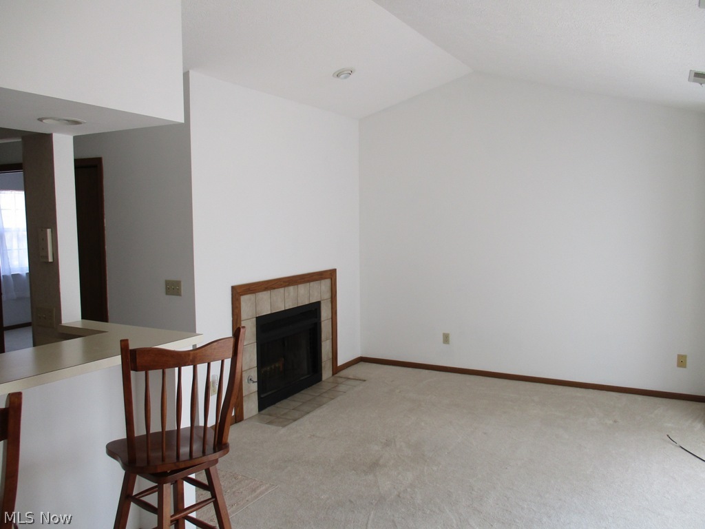 Ledgewater Falls Condo - Residential Lease