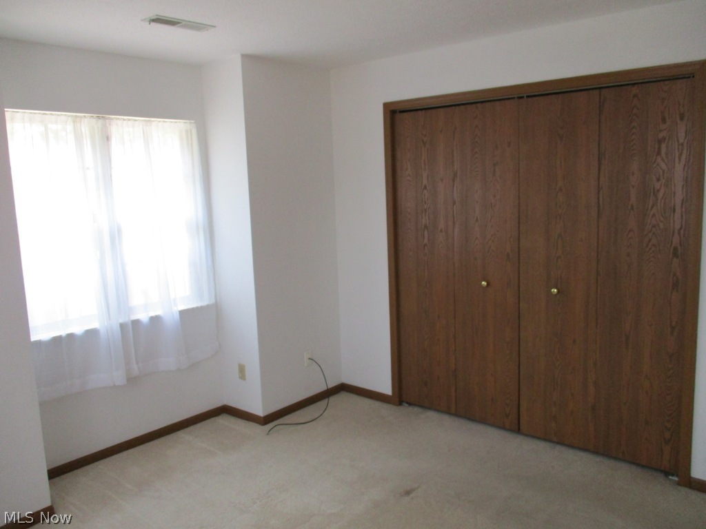Ledgewater Falls Condo - Residential Lease