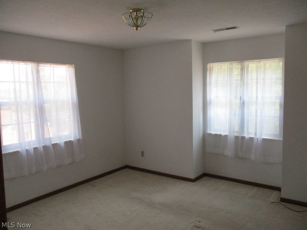 Ledgewater Falls Condo - Residential Lease