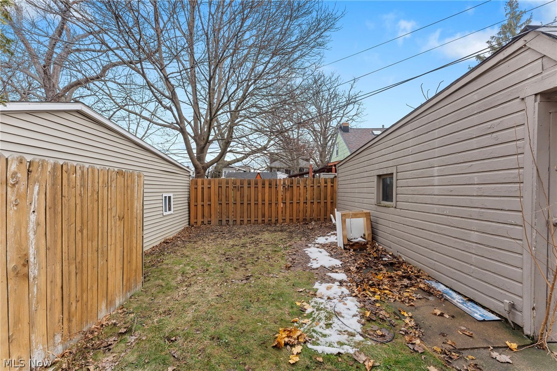 W H Humiston E A Wehrman & Mar - Residential Income