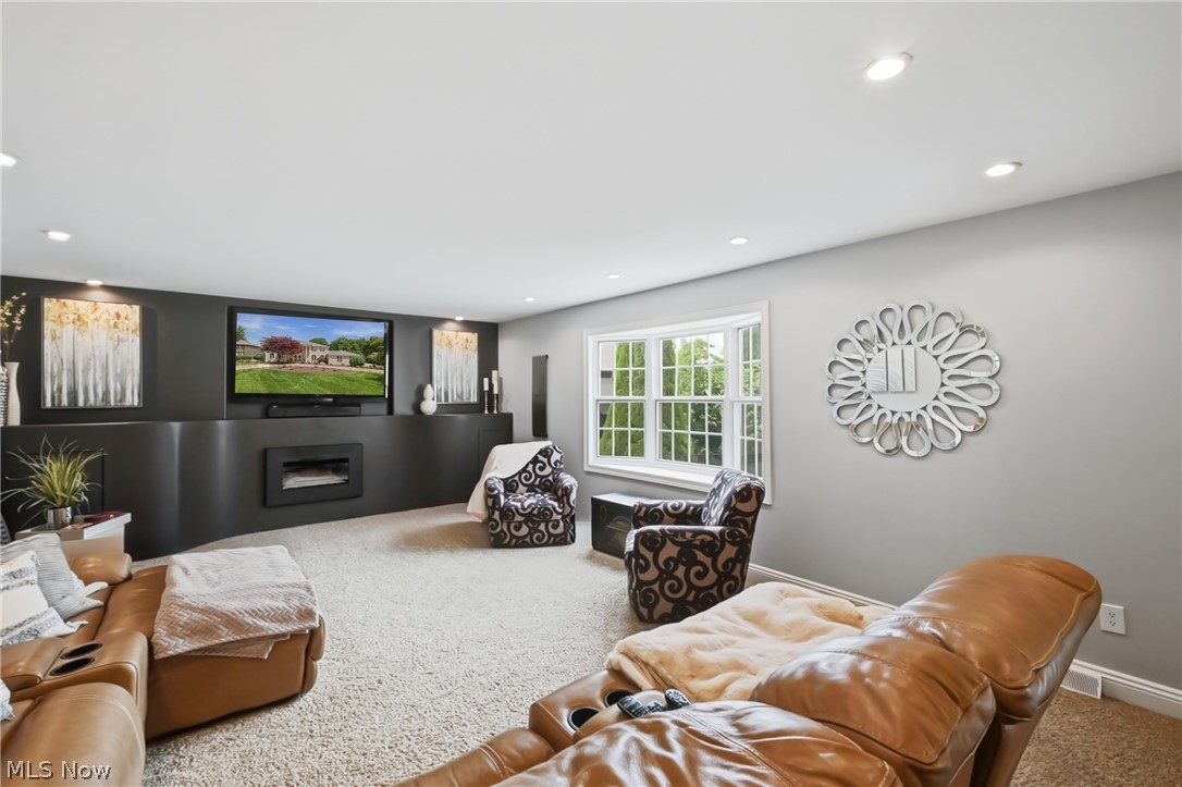 Russo Lakhani Plat1 Corr - Residential