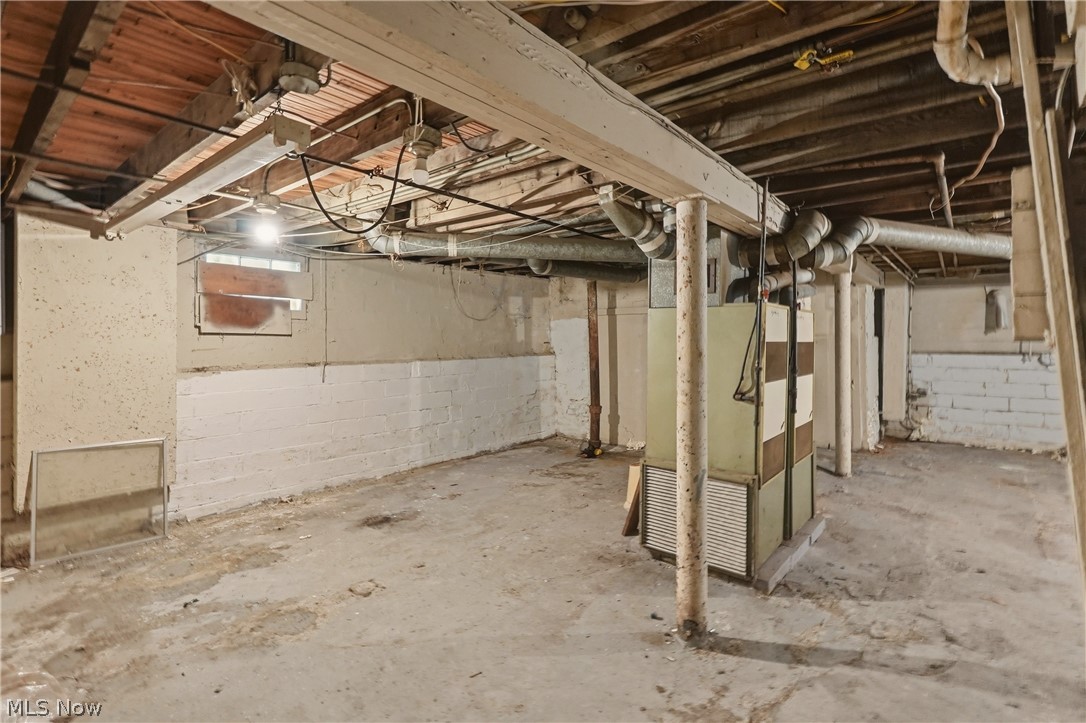 Greenhut Goodman Imrovement Co - Residential Lease