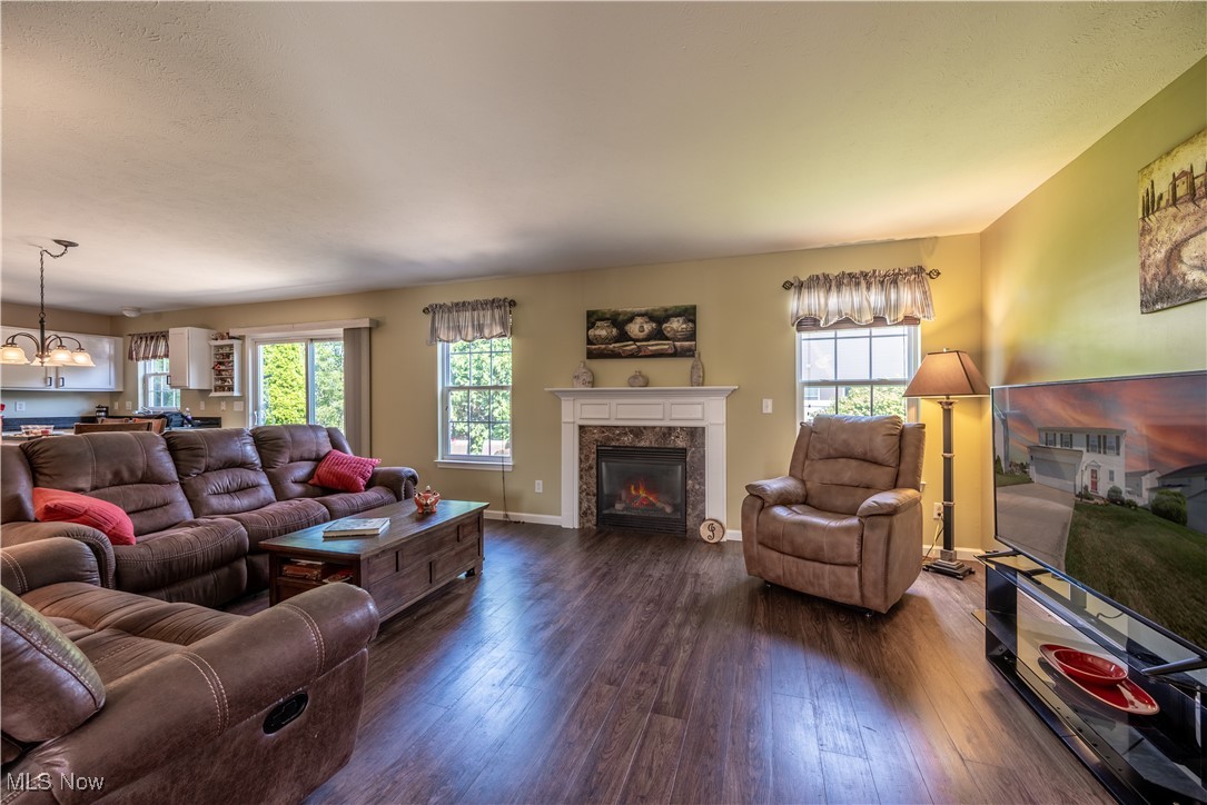 Pleasant Lakes ph vii - Residential