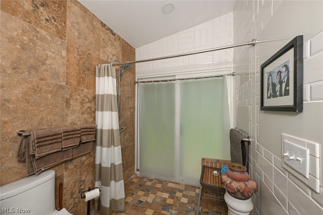 Earls - Residential