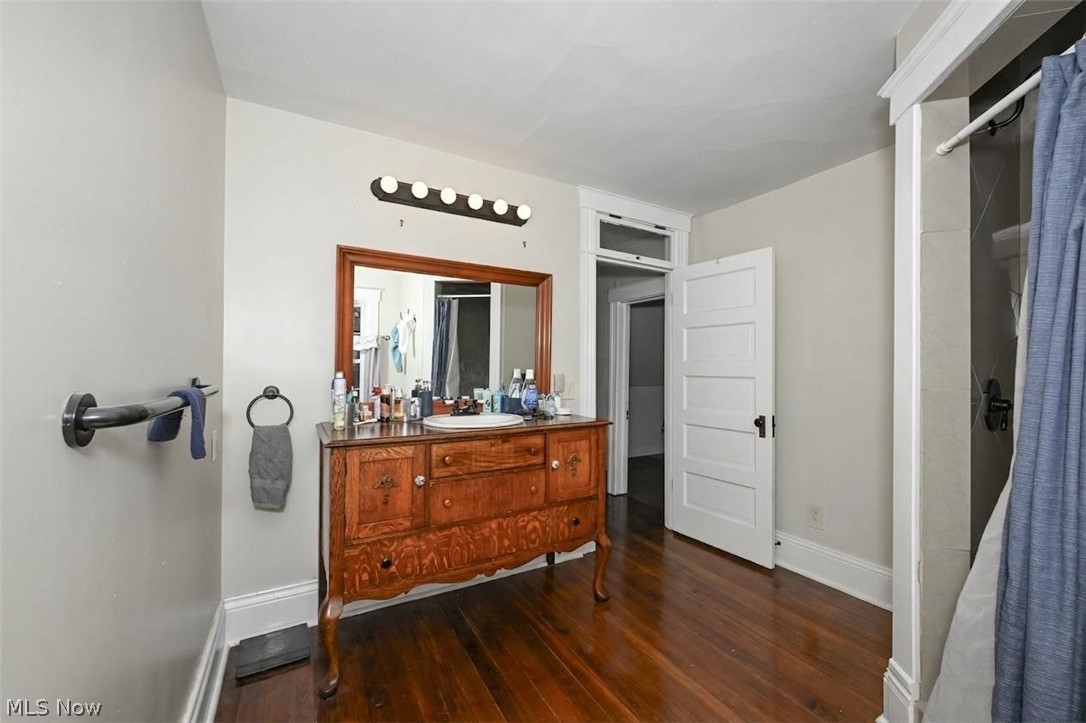 Earls - Residential
