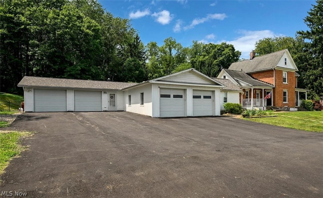 Earls - Residential
