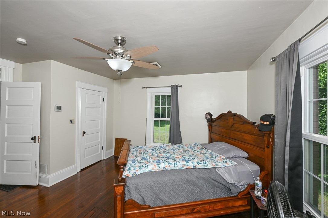 Earls - Residential