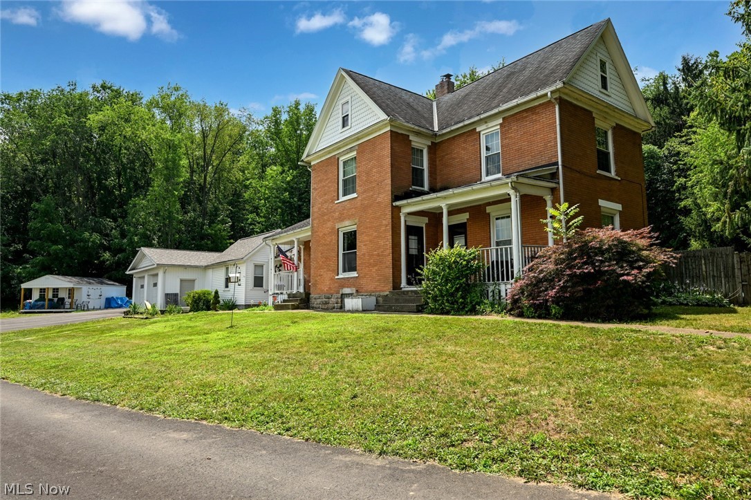 Earls - Residential