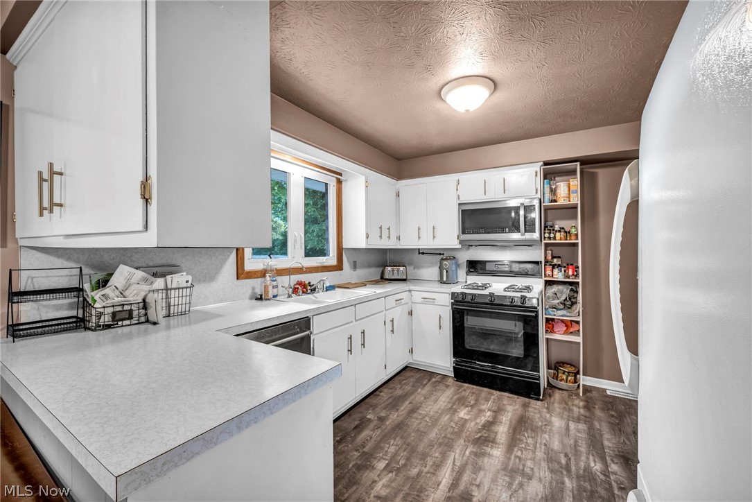 Hillfield - Residential