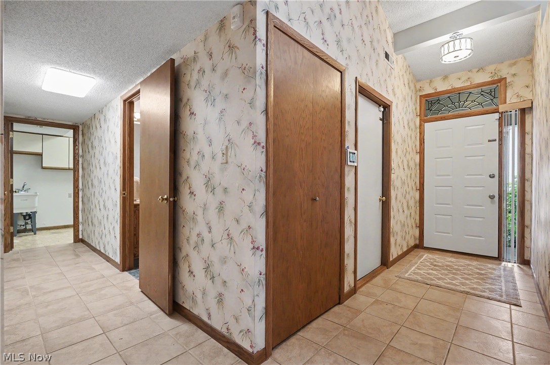 Indian Hills Condo - Residential