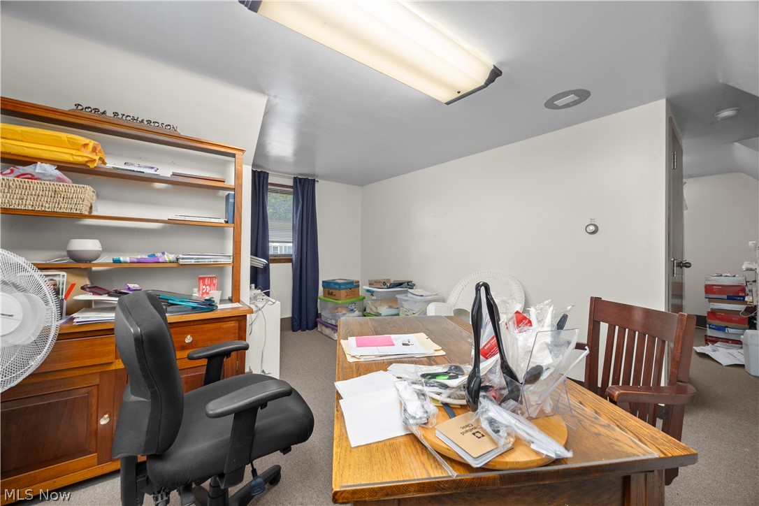 Village/Seville - Commercial Sale