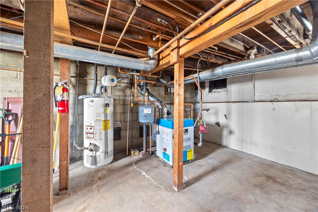 Village/Seville - Commercial Sale