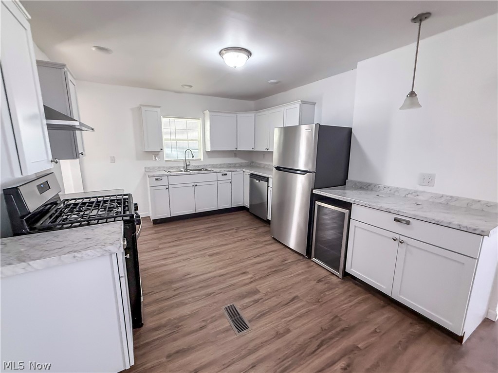 Andrews Adn - Residential