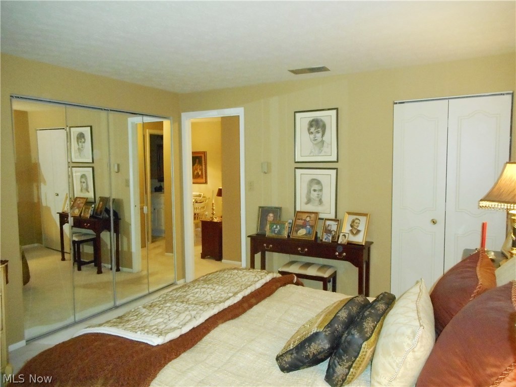 Silver Lake Towers Condo - Residential